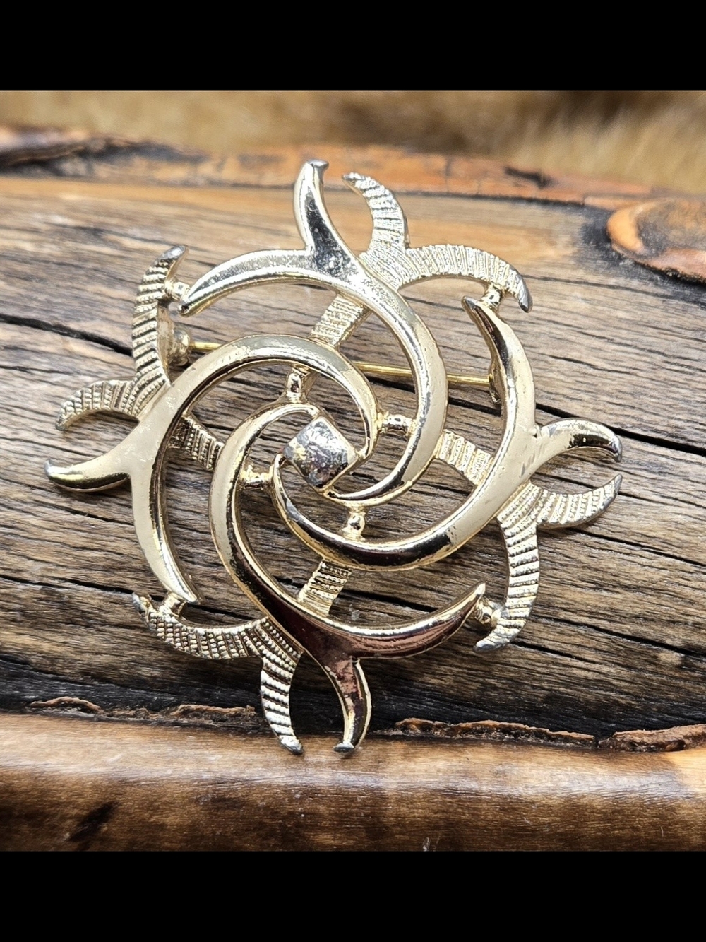 Sarah Coventry Swirl Brooch Marked on Back Vintage Collectible